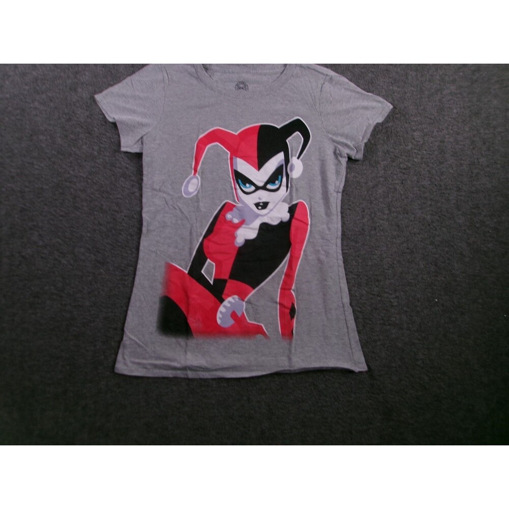 DC Comics Top Woman Medium Gray Harley Quinn Graphic Print Casual Everyday